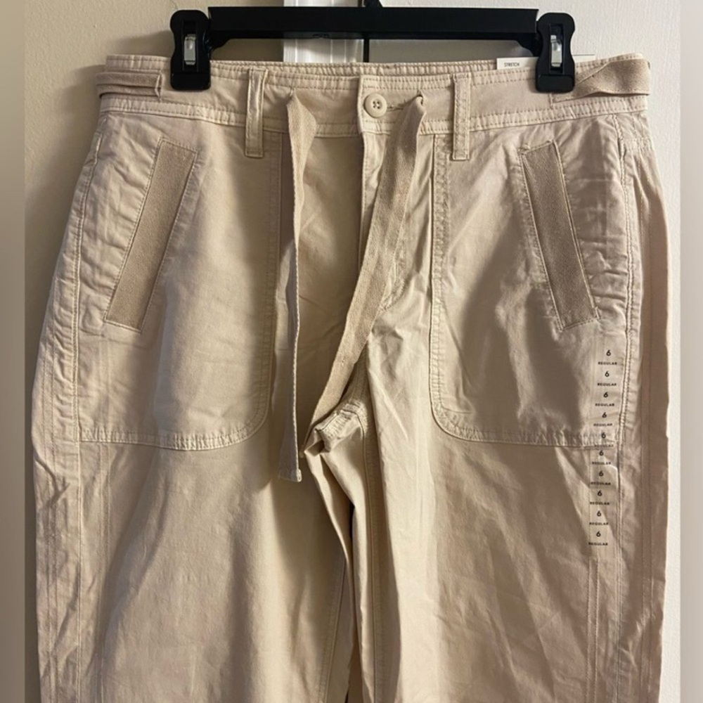 American Eagle Outfitters Cream low rise flare Pants 28W NWT - Picture 3 of 8